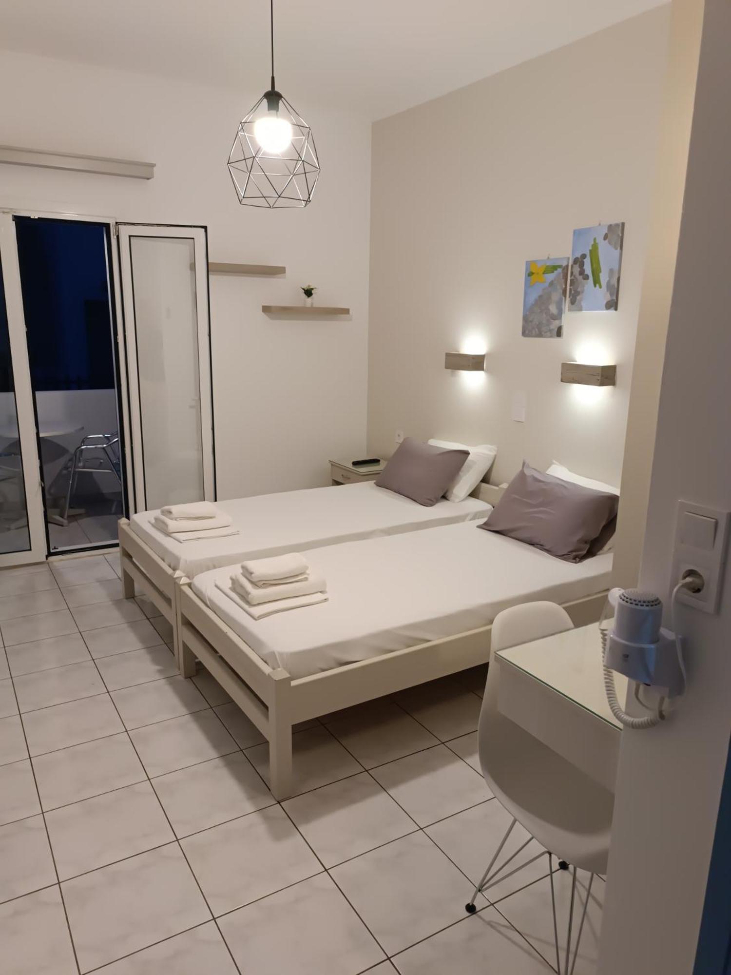 Nissea Studios - Πρώην Dora 2 Studios - Mpatsi Buitenkant foto